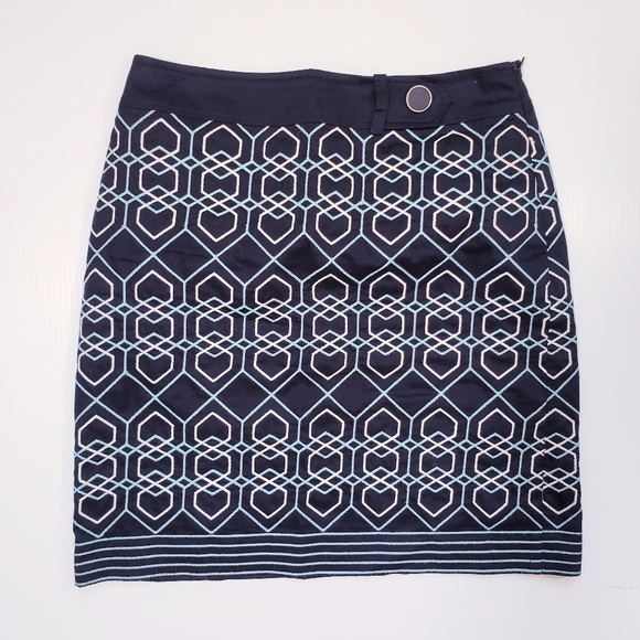 Ann Taylor Dresses & Skirts - Ann Taylor Embroidered Pencil Skirt